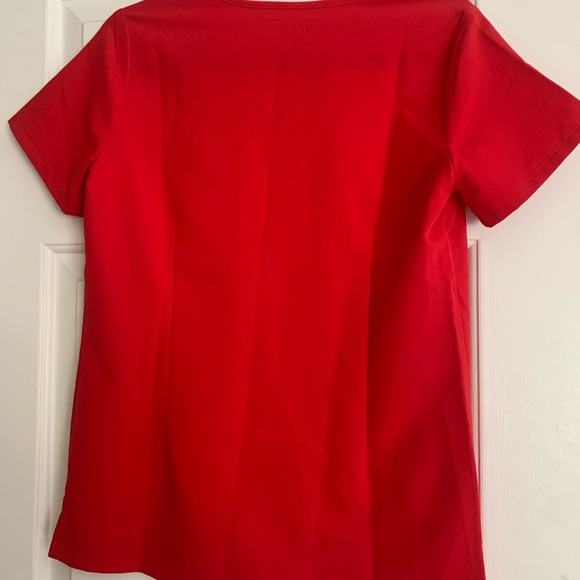 Figs pop red Catarina scrub top xs one pocket - Picture 2 of 3